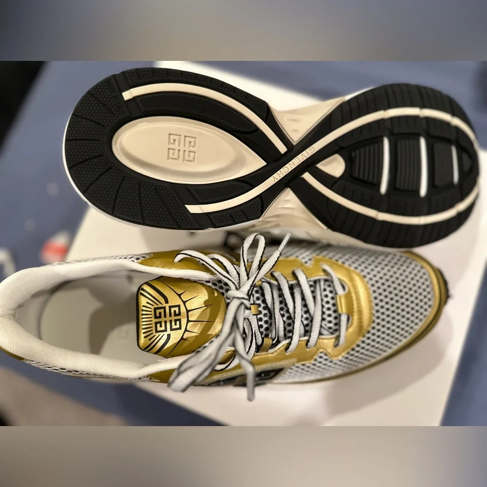 NWT Authentic Men’s Givenchy Sneakers sz 12 - Picture 3 of 5